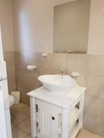 Imagen de la habitación del Hotel Savoy, Bah&iacute;a de Jeffreys. Foto 14