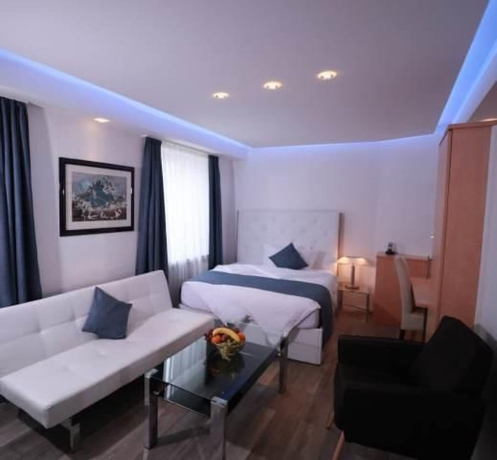 Imagen de la habitación del Hotel Savoy Bonn. Foto 16