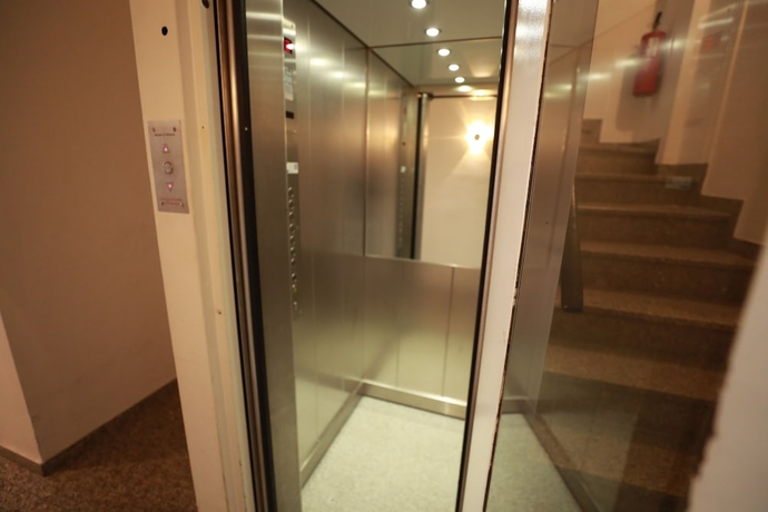 Imagen de los interiores del Hotel Savoy Bonn. Foto 19