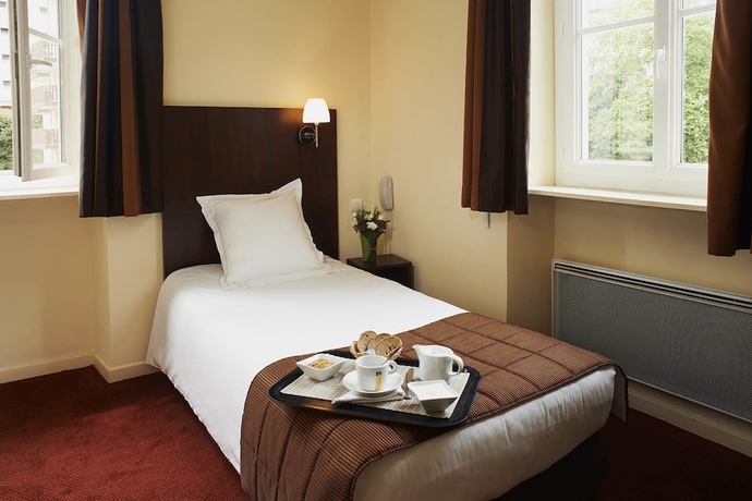 Imagen de la habitación del Hotel Savoy, Brides les Bains. Foto 7