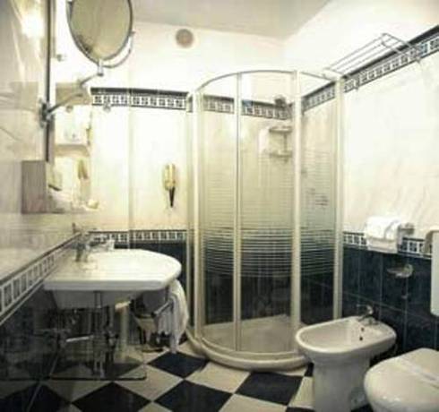 Imagen de la habitación del Hotel Savoy, Caorle. Foto 7