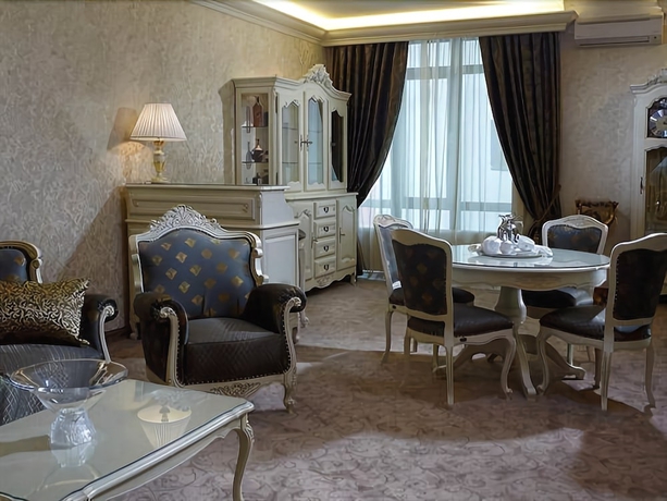 Imagen de la habitación del Hotel Savoy, Chisinau. Foto 4