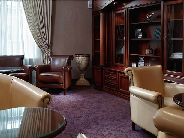 Imagen de los interiores del Hotel Savoy, Chisinau. Foto 18