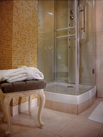 Imagen de la habitación del Hotel Savoy, Chisinau. Foto 17