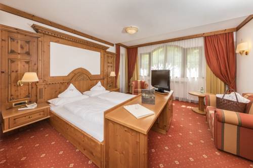 Imagen de la habitación del Hotel Savoy Dolomites Luxury & Spa. Foto 13