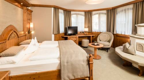 Imagen de la habitación del Hotel Savoy Dolomites Luxury & Spa. Foto 15