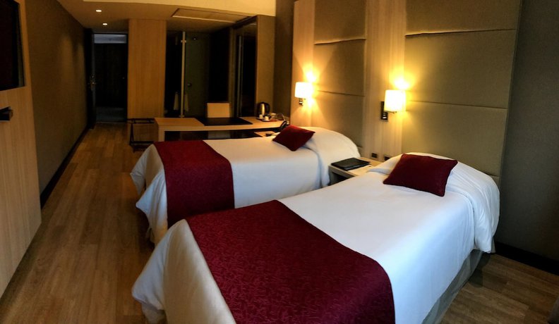 Imagen de la habitación del Hotel Savoy Encarnaci&oacute;n. Foto 3