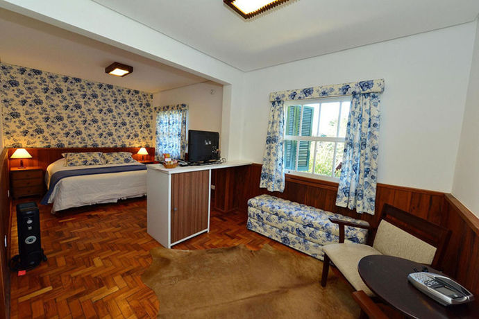 Imagen de la habitación del Hotel Savoy Excellence. Foto 12