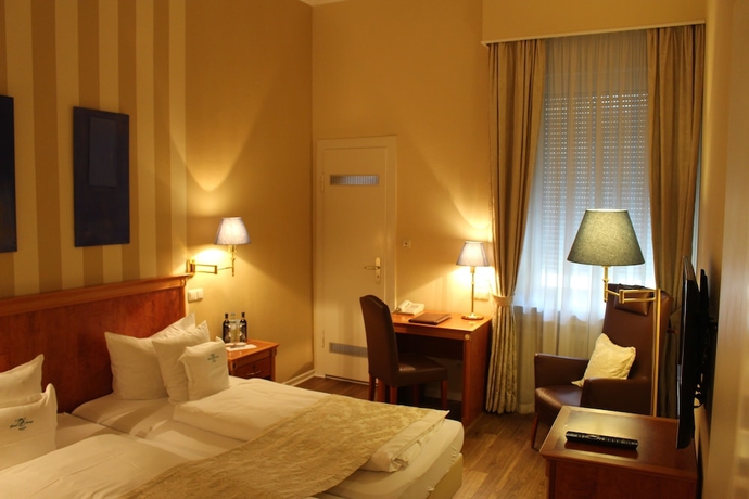 Imagen de la habitación del Hotel Savoy Hannover. Foto 4