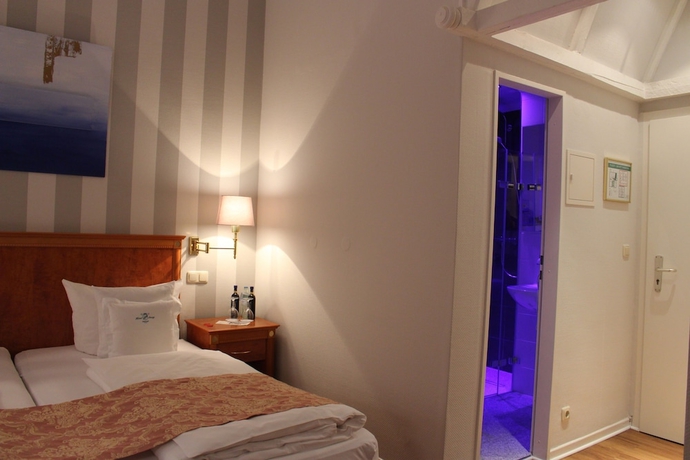 Imagen de la habitación del Hotel Savoy Hannover. Foto 13
