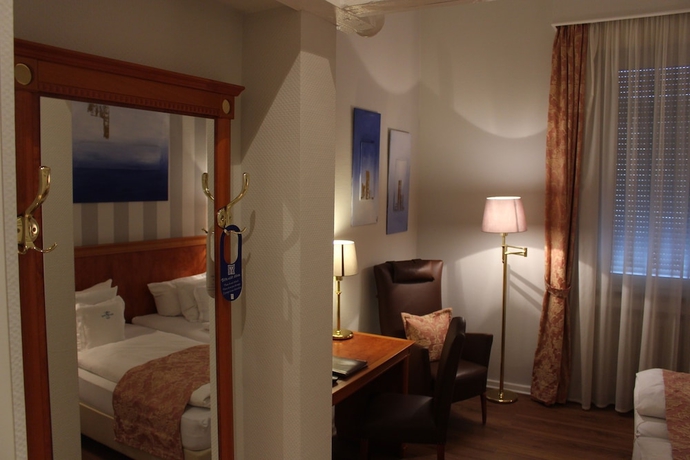 Imagen de la habitación del Hotel Savoy Hannover. Foto 14