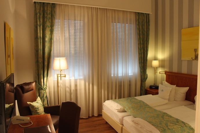 Imagen de la habitación del Hotel Savoy Hannover. Foto 16