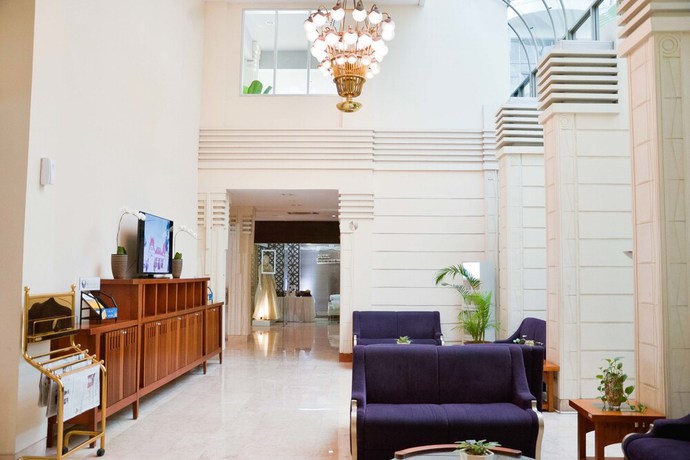 Imagen de los interiores del Hotel Savoy Homann. Foto 18