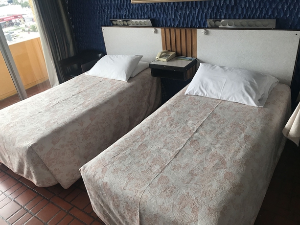 Imagen de la habitación del Hotel Savoy Inn, Quito. Foto 9