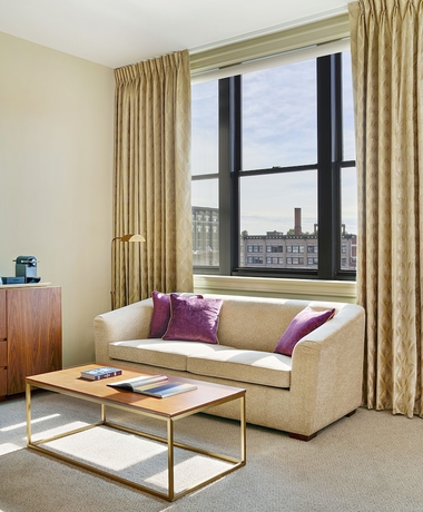 Imagen de la habitación del Hotel Savoy Kansas City, Tapestry Collection by Hilton. Foto 4