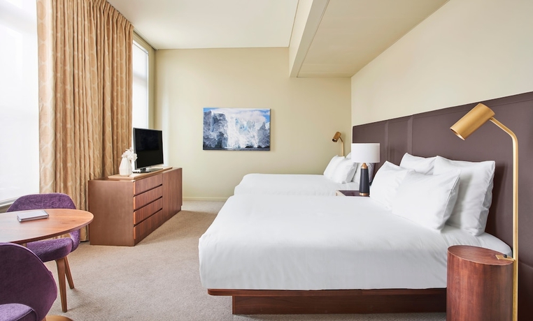 Imagen de la habitación del Hotel Savoy Kansas City, Tapestry Collection by Hilton. Foto 8