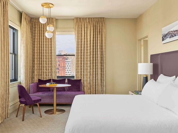 Imagen de la habitación del Hotel Savoy Kansas City, Tapestry Collection by Hilton. Foto 14