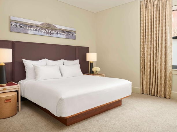 Imagen de la habitación del Hotel Savoy Kansas City, Tapestry Collection by Hilton. Foto 15