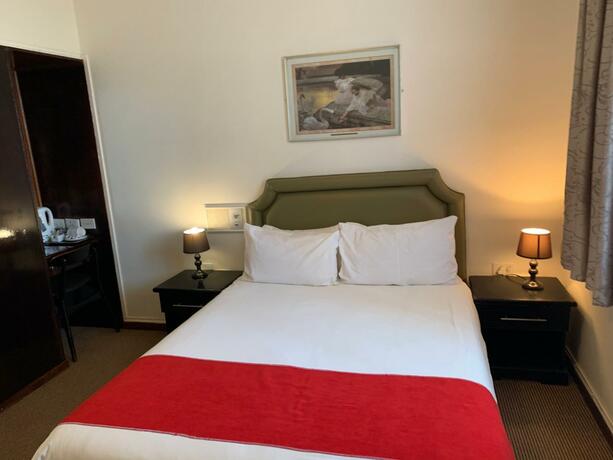 Imagen general del Hotel Savoy Kimberley. Foto 13