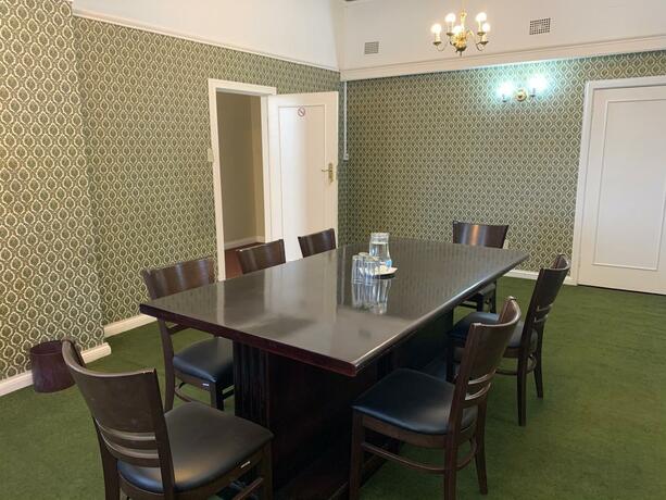 Imagen general del Hotel Savoy Kimberley. Foto 53