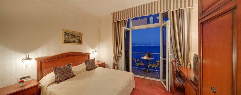 Imagen de la habitación del Hotel Savoy, Opatija. Foto 4