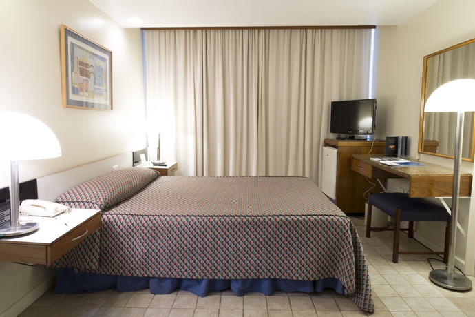 Imagen de la habitación del Hotel Savoy Othon. Foto 15