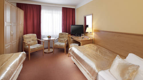 Imagen de la habitación del Hotel Savoy Spa & Kurhotel. Foto 16