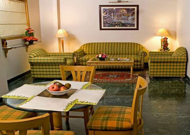 Imagen de la habitación del Hotel Savoy Suites Noida. Foto 6