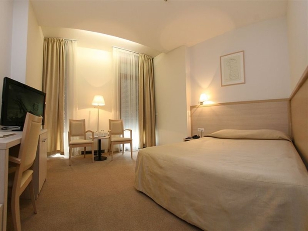 Imagen general del Hotel Savoy, Timisoara. Foto 2