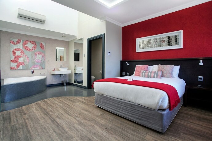 Imagen general del Hotel Savoy and Conference Centre. Foto 1