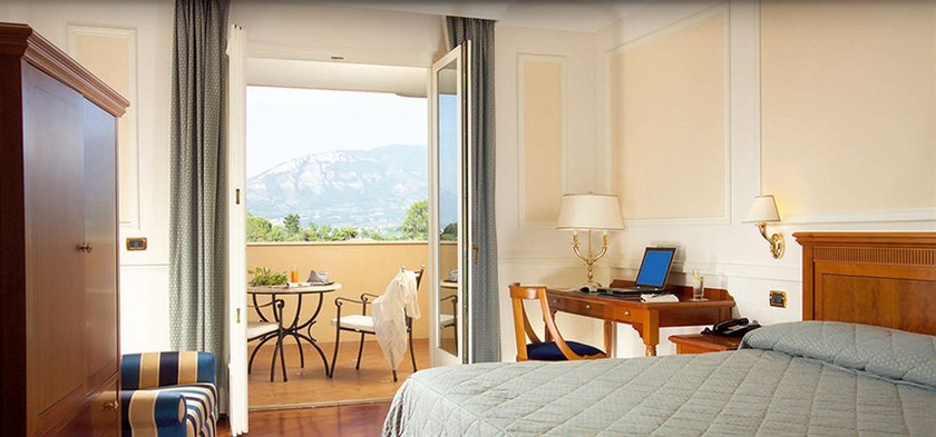 Imagen de la habitación del Hotel Savoy and Spa. Foto 9