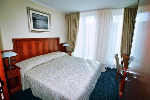 Imagen general del Hotel Savus. Foto 3