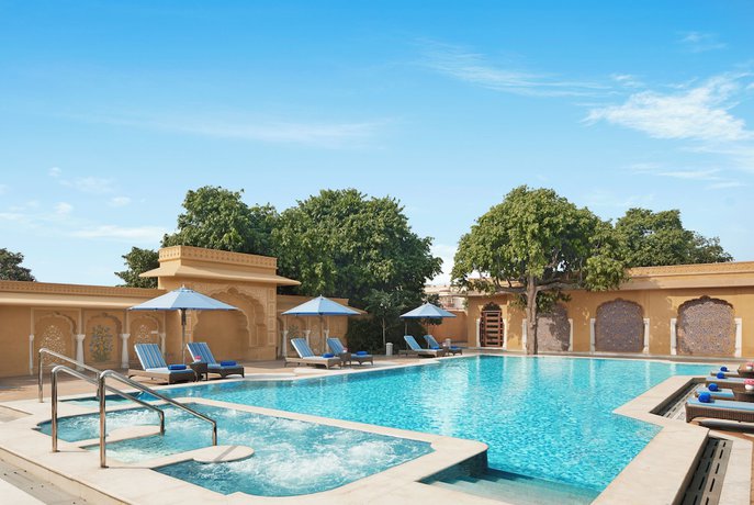 Imagen de la piscina del Hotel Sawai Man Mahal, Jaipur. Foto 20