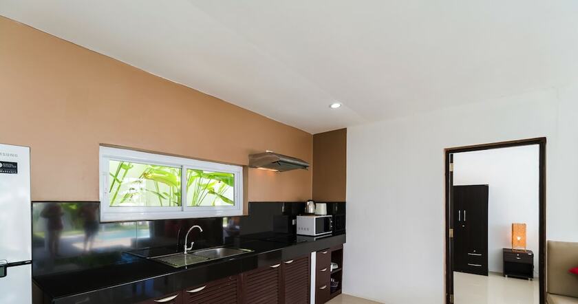 Imagen general del Hotel Sawan Pool Villas Residence. Foto 6