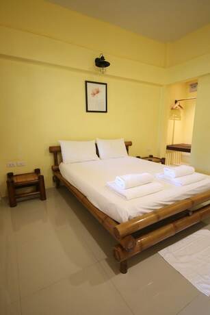 Imagen de la habitación del Hotel Sawasdee Lagoon Camping Resort. Foto 11