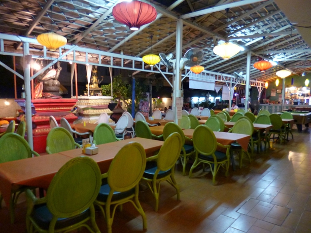 Imagen del bar/restaurante del Hotel Sawasdee Smile Inn. Foto 1