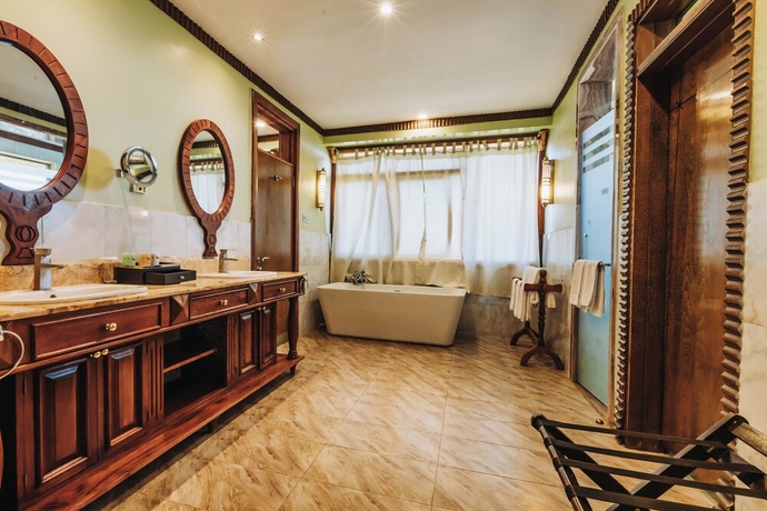 Imagen de la habitación del Hotel Sawela Capella Lodge. Foto 15