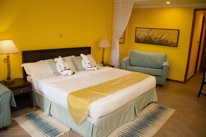 Imagen de la habitación del Hotel Sawela Lodge. Foto 8