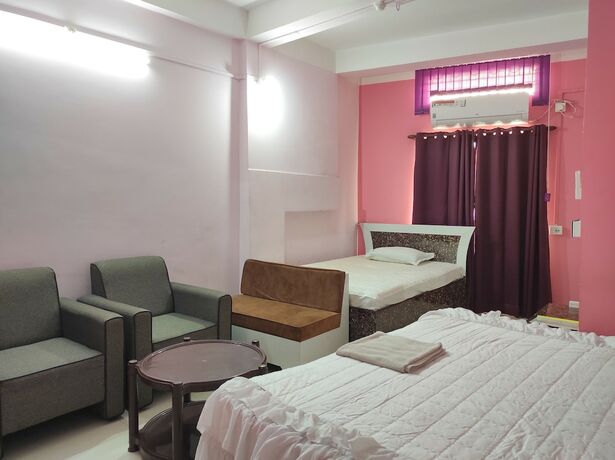 Imagen de la habitación del Hotel Sawkmie. Foto 17