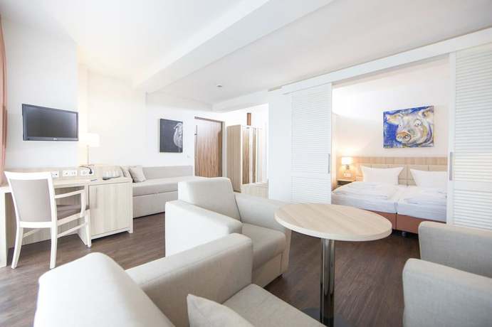 Imagen de la habitación del Hotel Saxenhof der Rh&ouml;ner Botschaft. Foto 6