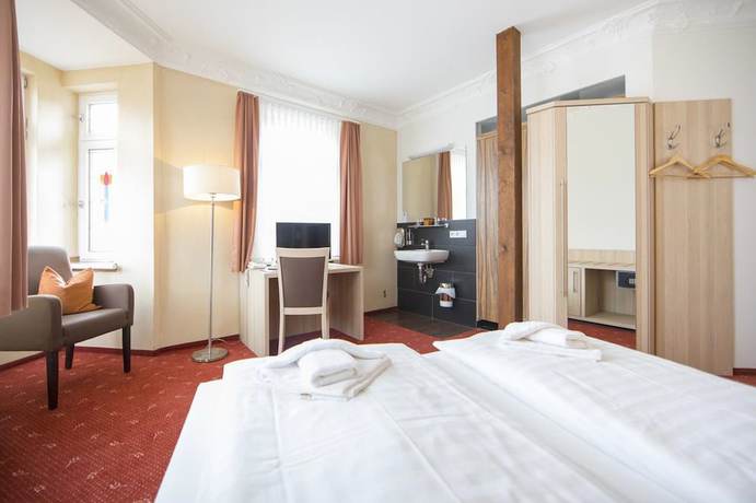 Imagen de la habitación del Hotel Saxenhof der Rh&ouml;ner Botschaft. Foto 7