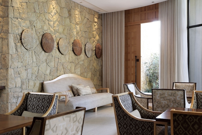 Imagen de los interiores del Hotel Saxon , Villas and Spa. Foto 12