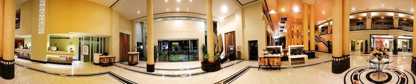 Imagen de los interiores del Hotel Sayaji Indore. Foto 15