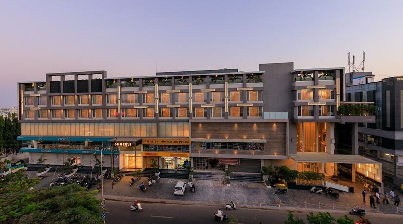 Imagen general del Hotel Sayaji Jamnagar. Foto 2