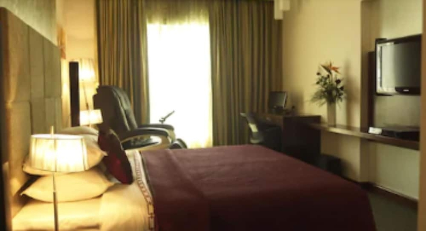 Imagen de la habitación del Hotel Sayaji Pune. Foto 6