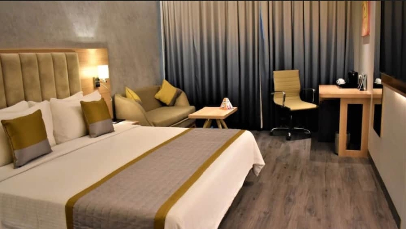 Imagen de la habitación del Hotel Sayaji Pune. Foto 8