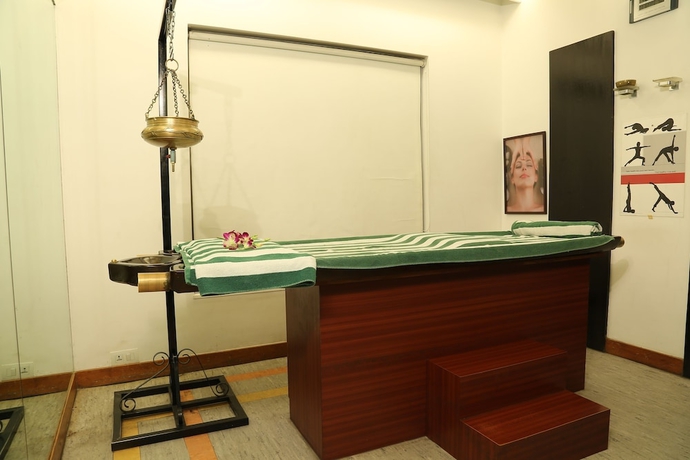 Imagen de los interiores del Hotel Sayaji Pune. Foto 17