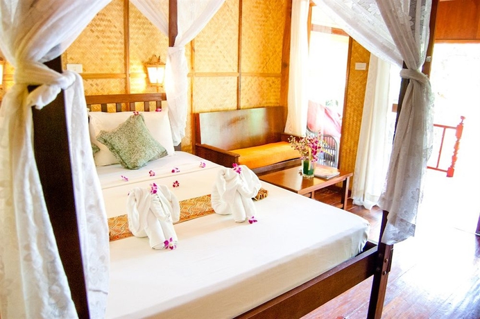 Imagen de la habitación del Hotel Sayang Beach Resort. Foto 8
