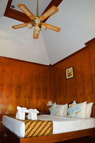 Imagen de la habitación del Hotel Sayang Beach Resort. Foto 9