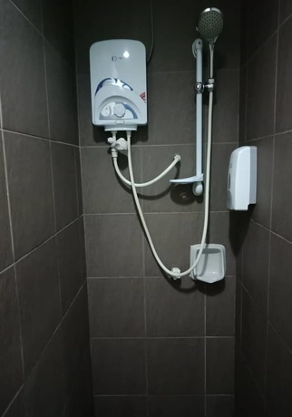 Imagen de la habitación del Hotel Sayang. Foto 4
